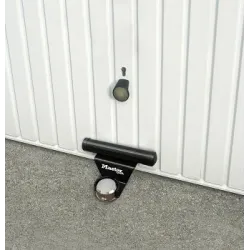 Garage Protector Antivol porte de garage basculante Master Lock 1488