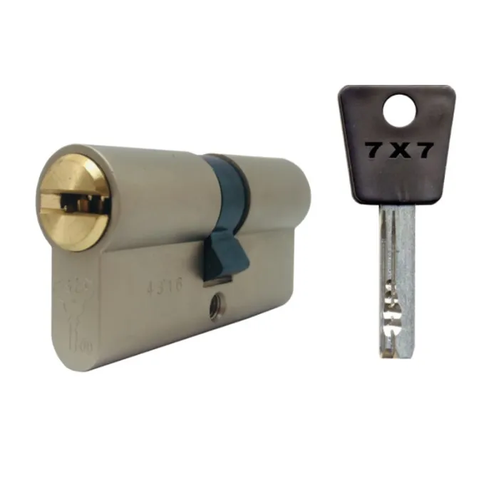 Cylindre à double entrée MUL-T-LOCK 7X7