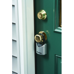 Boîte à clés Master Lock 5406EURD pouvant être fixé facilement grâce à sa anse