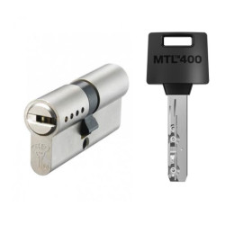 Cylindre haute sécurité MUL-T-LOCK Classic Pro avec des clés en métal